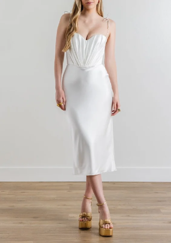 Garnita Dress in Ivory